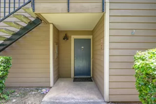 Photo #3: 226067822 Listing 