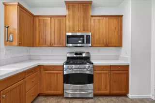 Photo #6: 226068251 Listing 