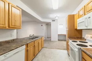 Photo #5: 226068572 Listing 