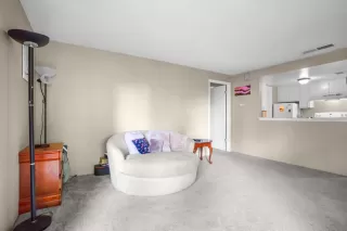 Photo #6: 226068628 Listing