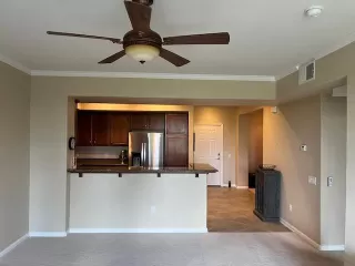 Photo #2: 226068659 Listing 