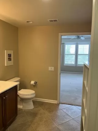 Photo #4: 226068659 Listing 