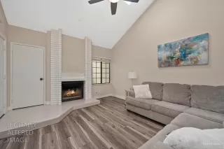 Photo #3: 226069410 Listing