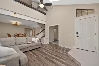 Photo #5: 226069410 Listing