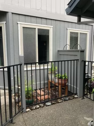 Photo #4: 226069429 Listing