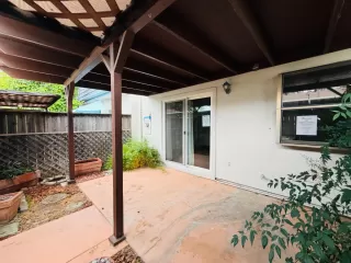 Photo #4: 226069853 Listing