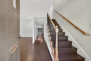 Photo #2: 226070481 Listing 