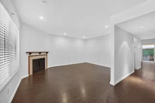Photo #3: 226070481 Listing 