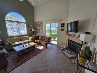 Photo #4: 226070760 Listing 