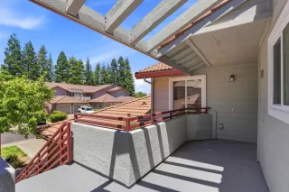 Photo #5: 226071192 Listing 