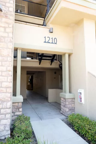 Photo #1: 226071261 Listing