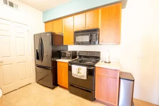 Photo #5: 226071261 Listing