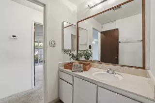 Photo #4: 226071328 Listing 