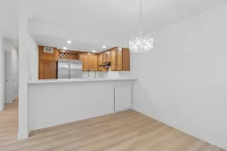Photo #4: 226071499 Listing 