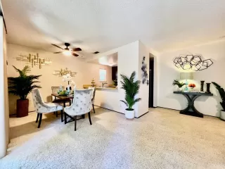 Photo #5: 226071720 Listing 