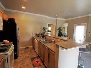 Photo #6: 226072045 Listing