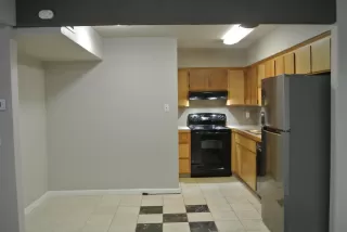 Photo #3: 226072355 Listing
