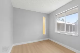 Photo #5: 226072413 Listing