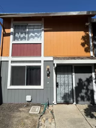 Photo #3: 226072617 Listing