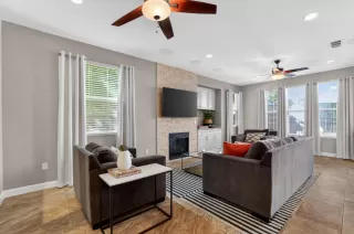 Photo #5: 226074074 Listing