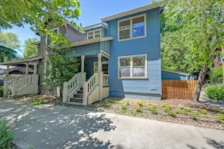 Photo #1: 226074141 Listing
