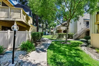Photo #1: 226074241 Listing 