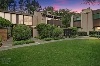 Photo #2: 226074278 Listing