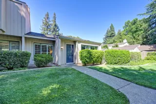 More Details about MLS # 226074756 : 212 HARTNELL PL