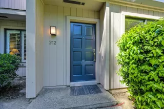 Photo #1: 226074756 Listing