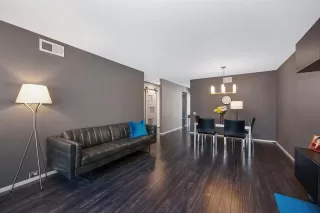 Photo #3: 226074756 Listing