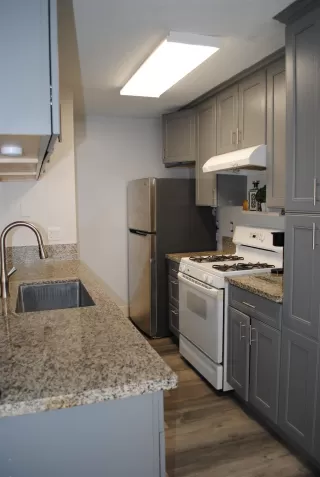 Photo #2: 226074777 Listing