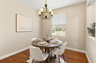 Photo #5: 226074813 Listing