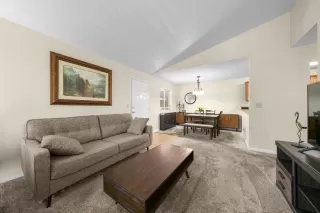 Photo #4: 226074936 Listing 