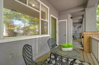 Photo #6: 226075144 Listing 
