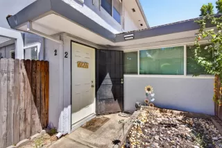 Photo #1: 226075304 Listing