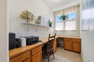 Photo #4: 226075833 Listing