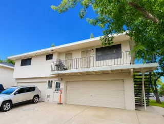 Photo #2: 226076275 Listing