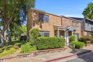 Photo #1: 226076364 Listing 