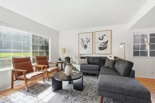 Photo #4: 226076364 Listing 