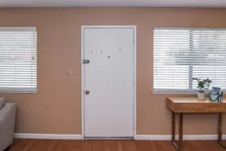 Photo #6: 226076610 Listing 