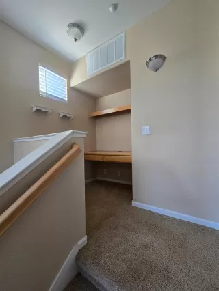 Photo #6: 226077004 Listing 