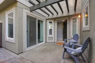 Photo #2: 226077048 Listing
