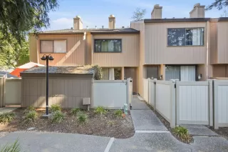 Photo #1: 226077113 Listing