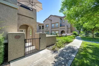 Photo #5: 226077274 Listing 