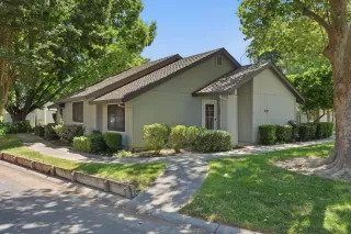 Photo #1: 226078129 Listing 
