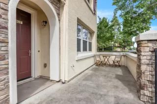 Photo #3: 226078144 Listing