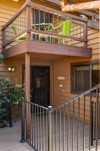 Photo #4: 226078867 Listing
