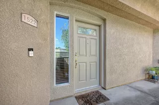 Photo #4: 226079476 Listing