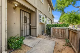 Photo #6: 226079712 Listing