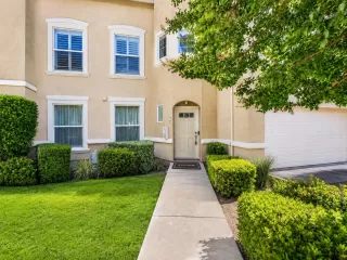 Photo #2: 226080206 Listing 